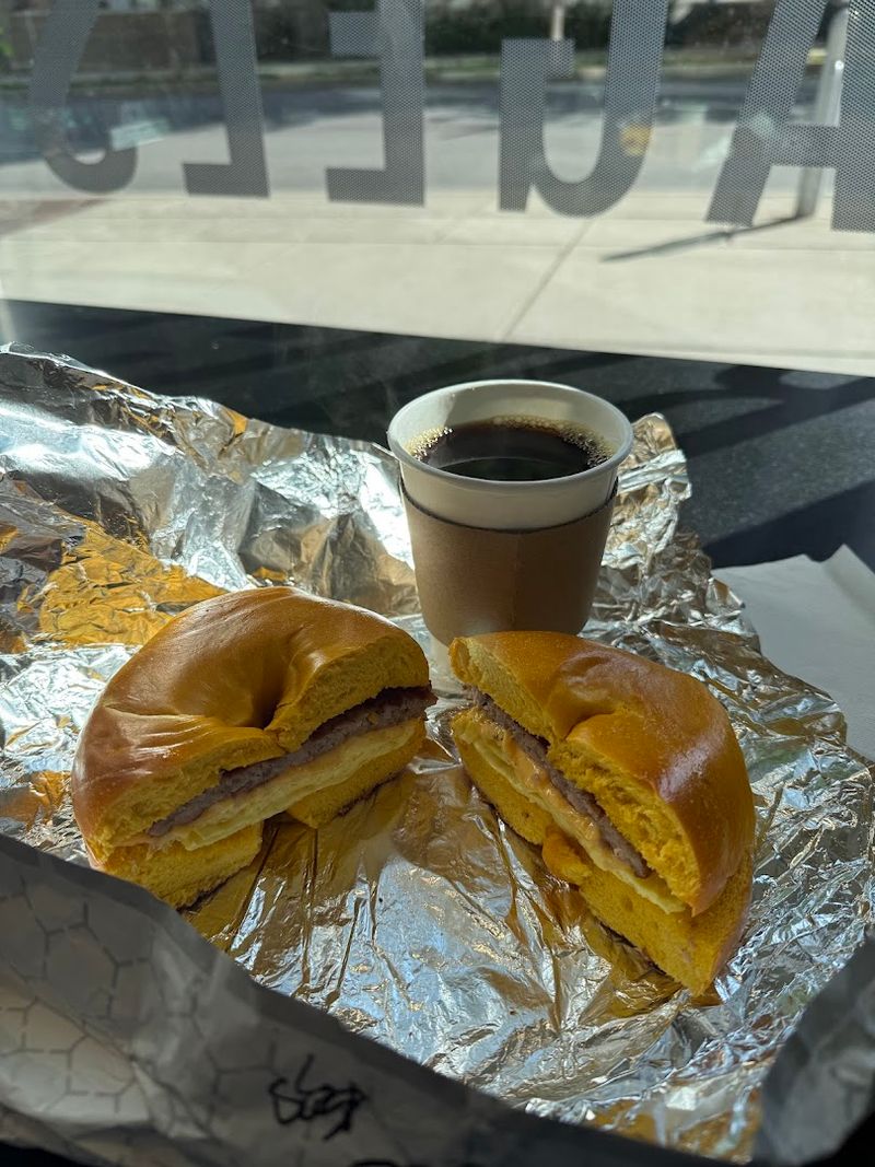 H&S Bagels Proves Tennessee Knows A Good Bagel When It Finds One