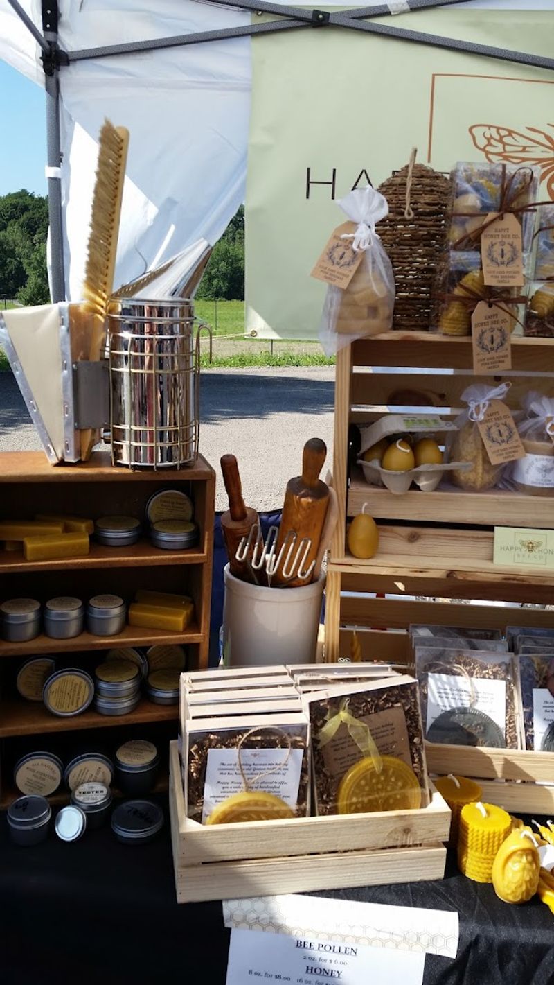 Handmade Goods Are the Real Headliners