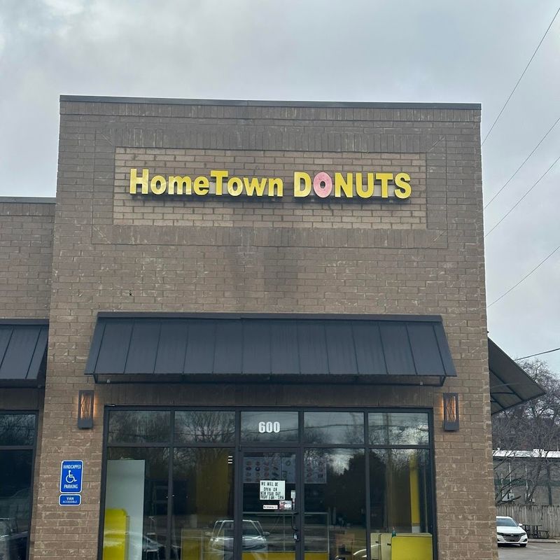 Home Town DONUTS — Goodlettsville