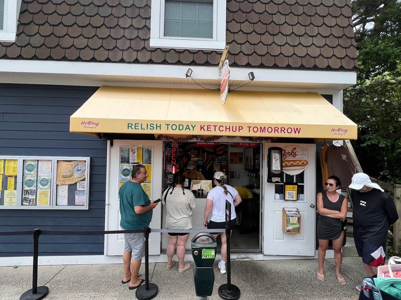 Hot Dog Tommy’s — Cape May Hot Dog Tommy’s — Cape May