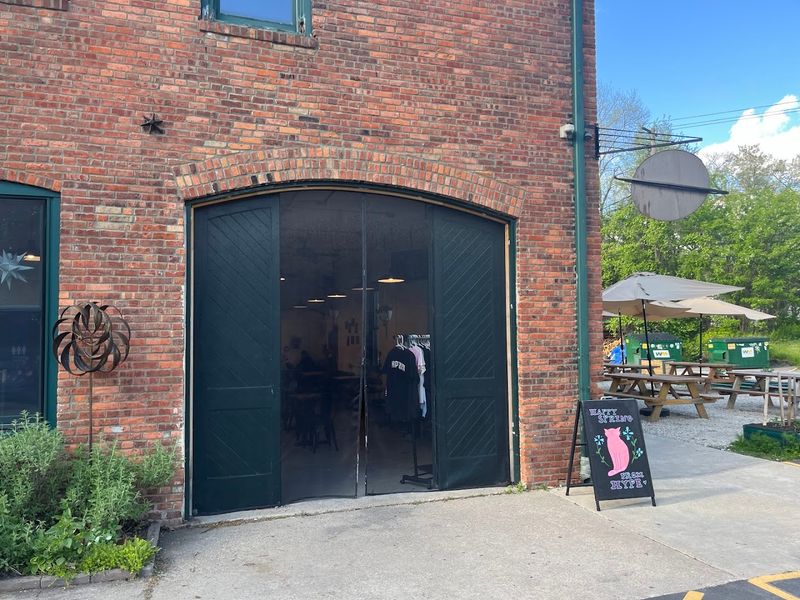 Hyperion Coffee Co. — Ypsilanti, Washtenaw Hyperion Coffee Co. — Ypsilanti, Washtenaw