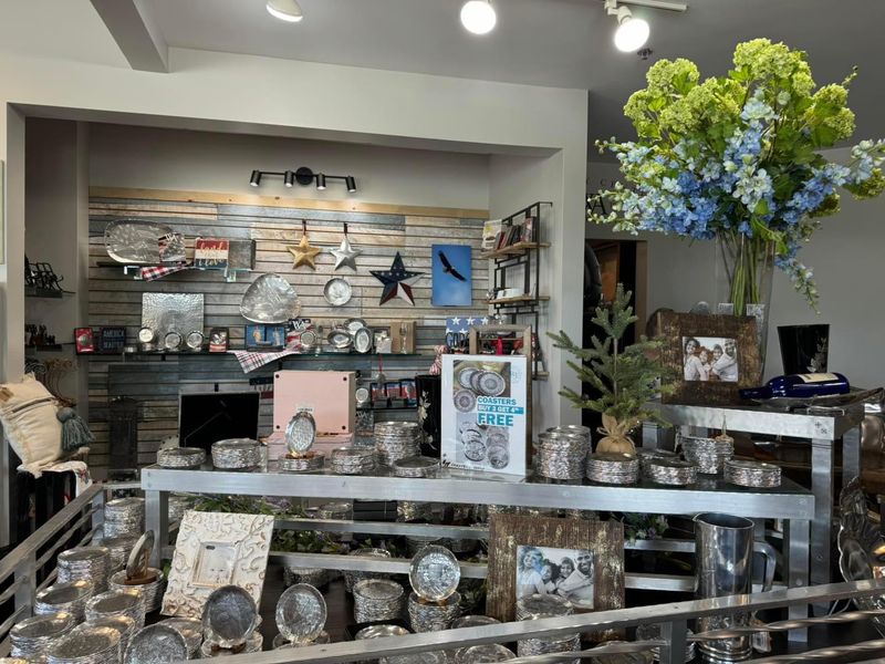 Inside the flagship store experience