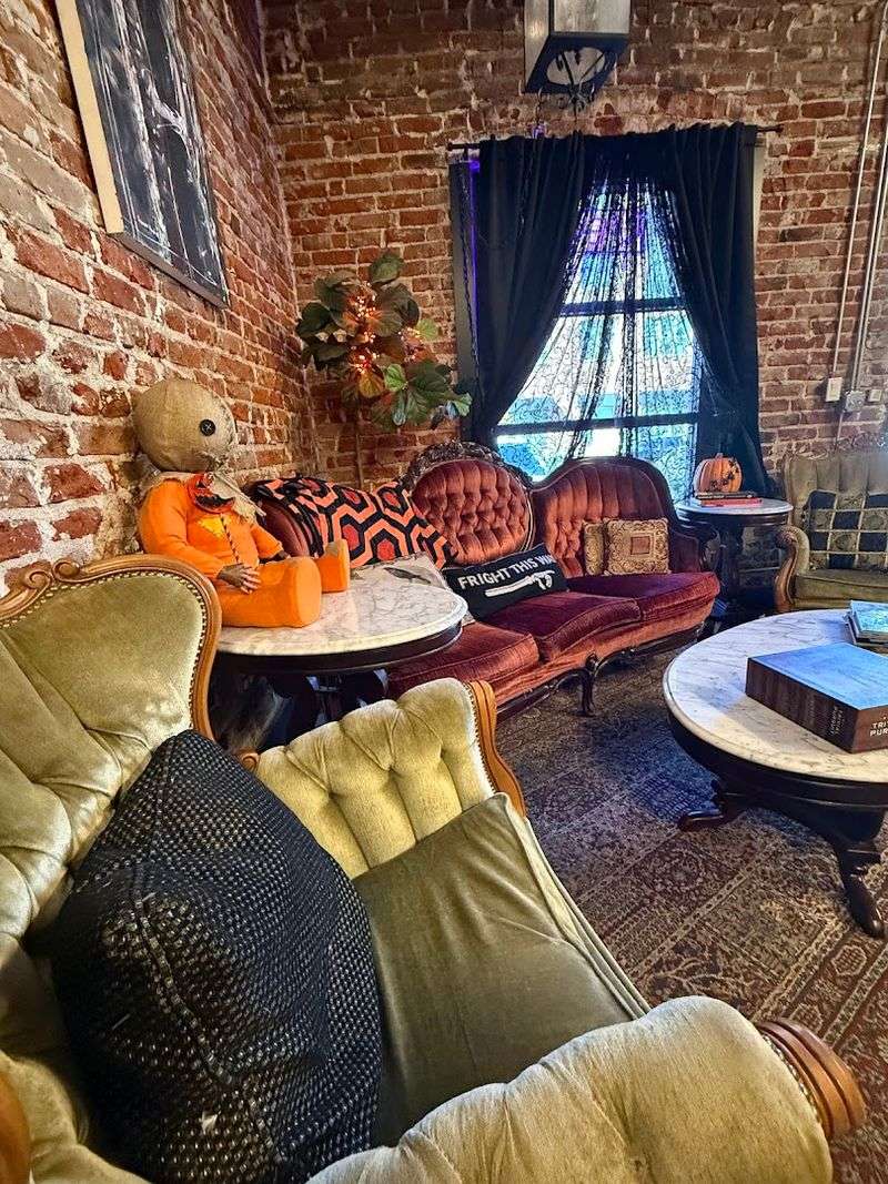 It works for horror fans and casual visitors alike