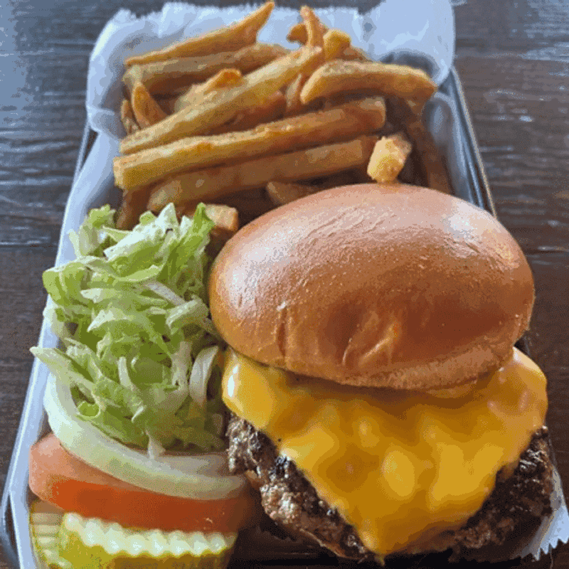 Burgers With Nerve, Plus the Kind of Sides You Notice Burgers With Nerve, Plus the Kind of Sides You Notice