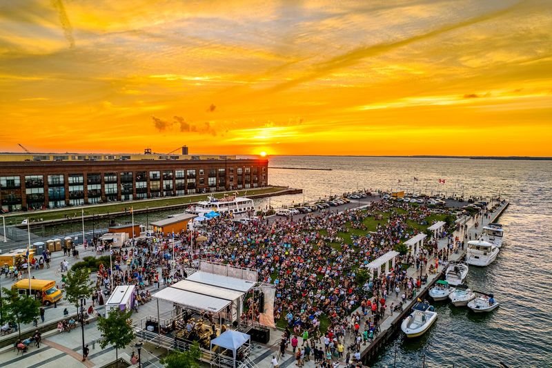 Jackson Street Pier, Sandusky
