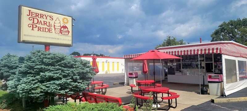 Jerry’s Dari-Pride, Wickliffe Jerry’s Dari-Pride, Wickliffe