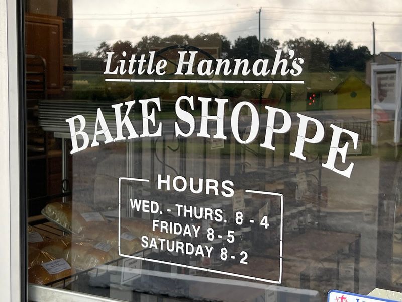 A Family-Run Bakery With a Real Drasco Rhythm A Family-Run Bakery With a Real Drasco Rhythm