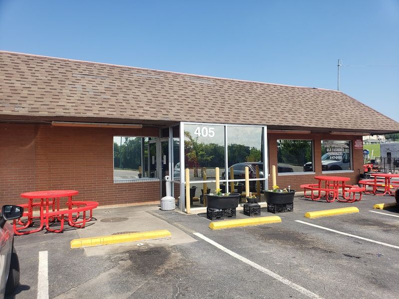 Kelly's Big Burger — Clarksville Kelly's Big Burger — Clarksville