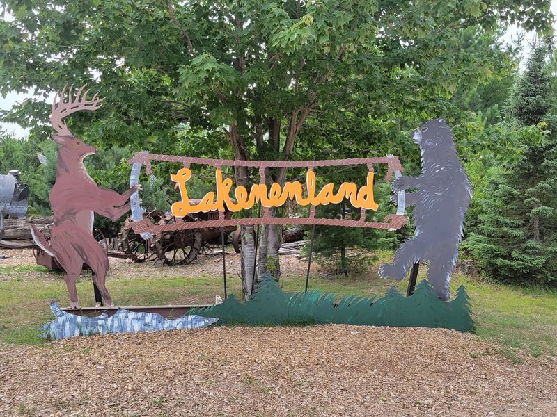 Lakenenland Sculpture Park, Marquette Lakenenland Sculpture Park, Marquette