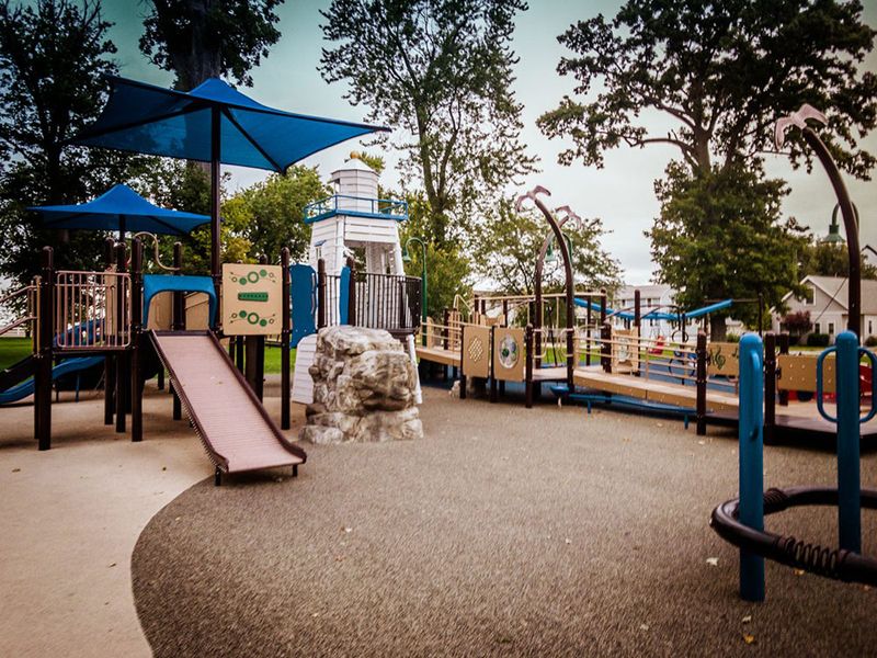 Lakeview Park & Port Clinton City Beach, Port Clinton