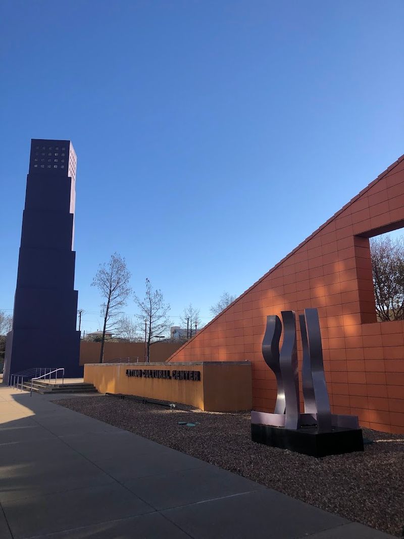 Latino Cultural Center (Deep Ellum / Downtown Dallas area) Latino Cultural Center (Deep Ellum / Downtown Dallas area)