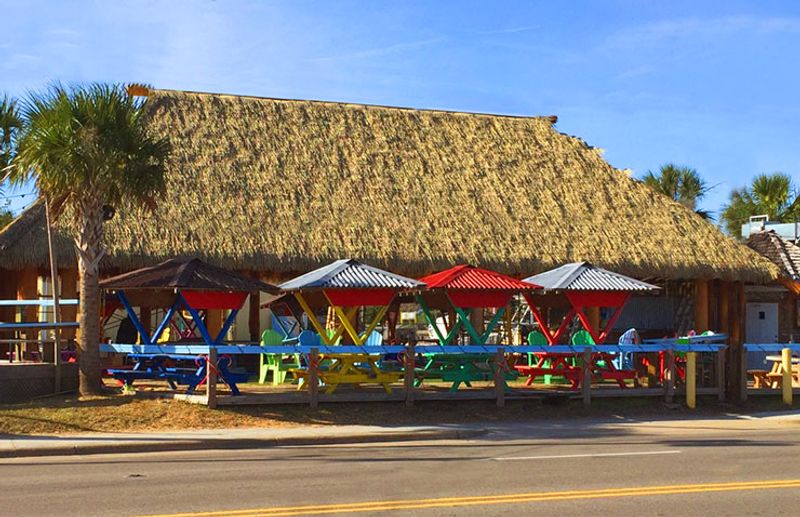 Lazy Pirate Island Sports Grill, Carolina Beach