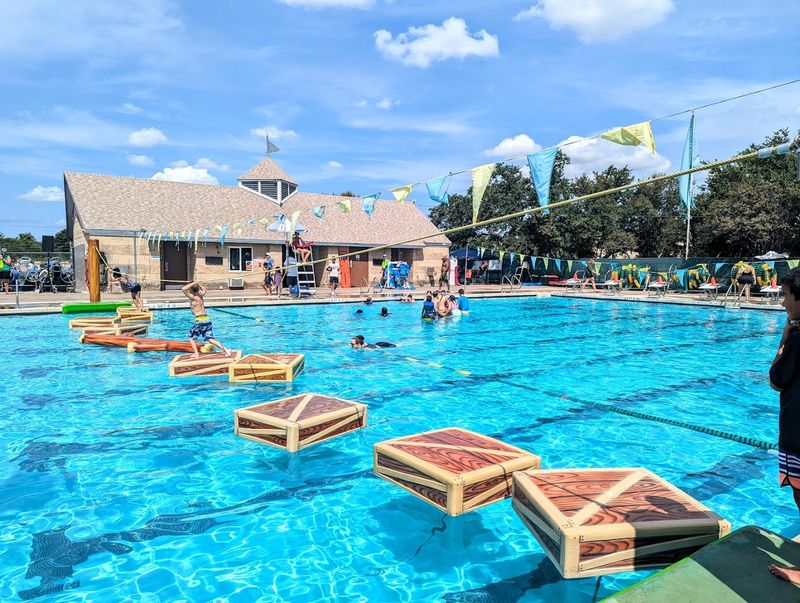 Lily Pad Obstacle Course That Tests Balance Lily Pad Obstacle Course That Tests Balance