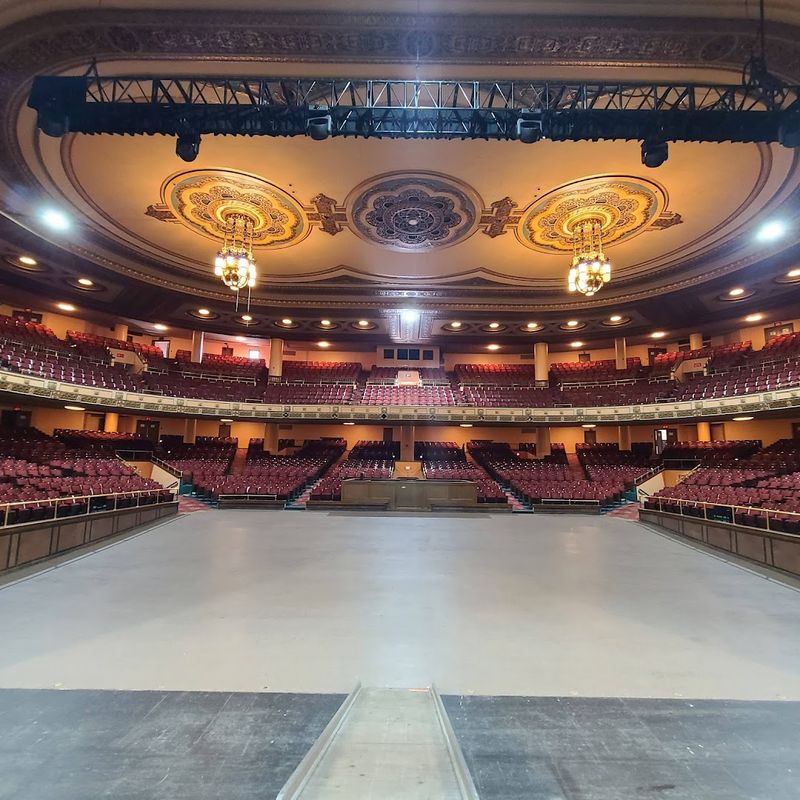 Live Music in Michigan's Most Dramatic Concert Hall Live Music in Michigan's Most Dramatic Concert Hall