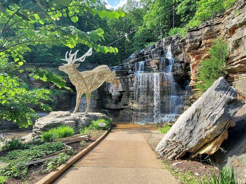 Lost Canyon Cave And Nature Trail (Ridgedale)