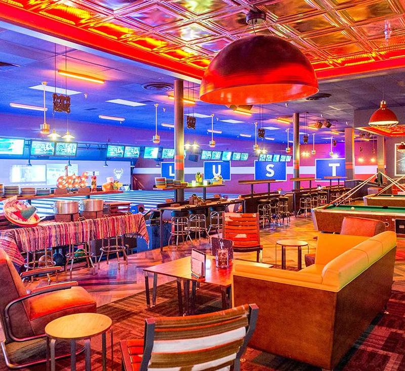 Lucky Strike North Brunswick Turns A Bowling Night Into A Full Blown Entertainment Mission