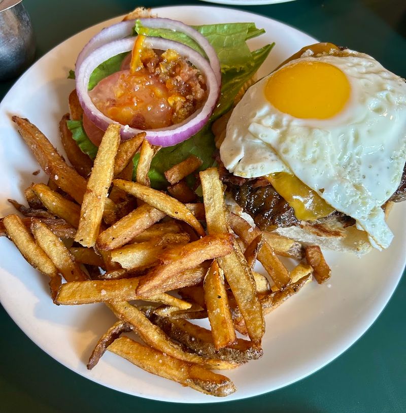 Lunch Options Beyond Basic Burgers