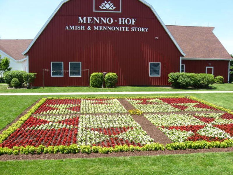 Inside Menno-Hof, the Story Gets Deeper Inside Menno-Hof, the Story Gets Deeper
