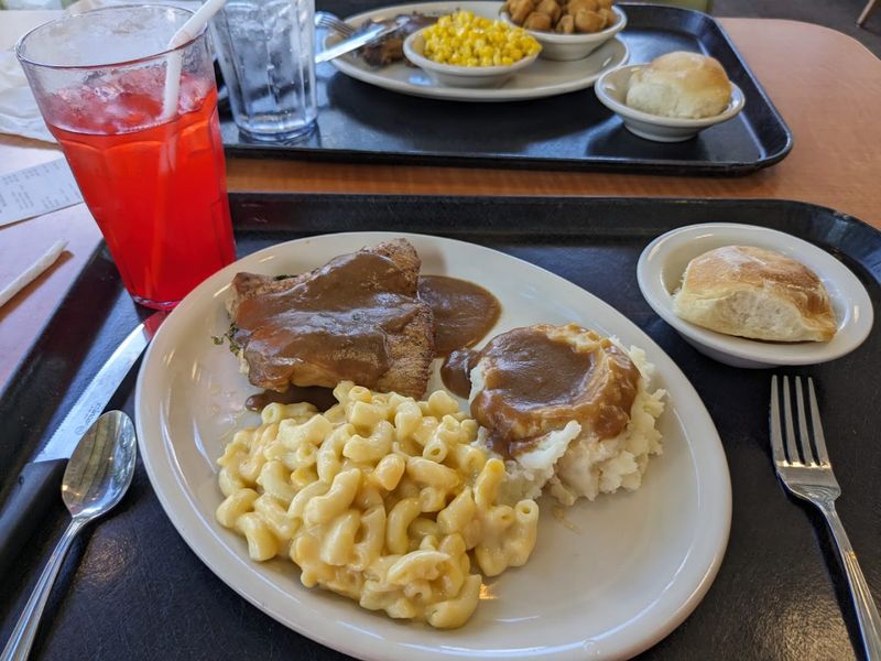 Mac and Cheese That Demands Your Attention Mac and Cheese That Demands Your Attention