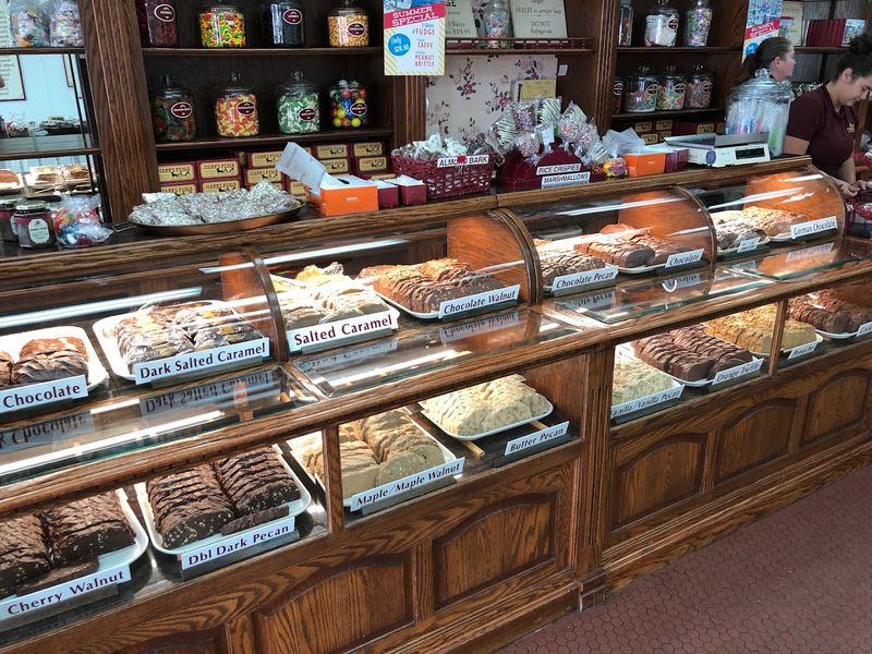 Mackinac Island Fudge at Joann's Fudge, Mackinac Island Mackinac Island Fudge at Joann's Fudge, Mackinac Island