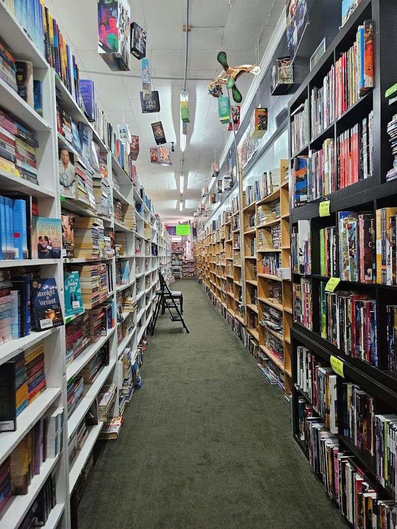 Make It A Bookish Day Trip In East Tennessee