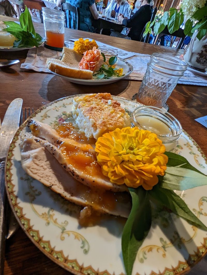 Make Lunch Part of the Experience
