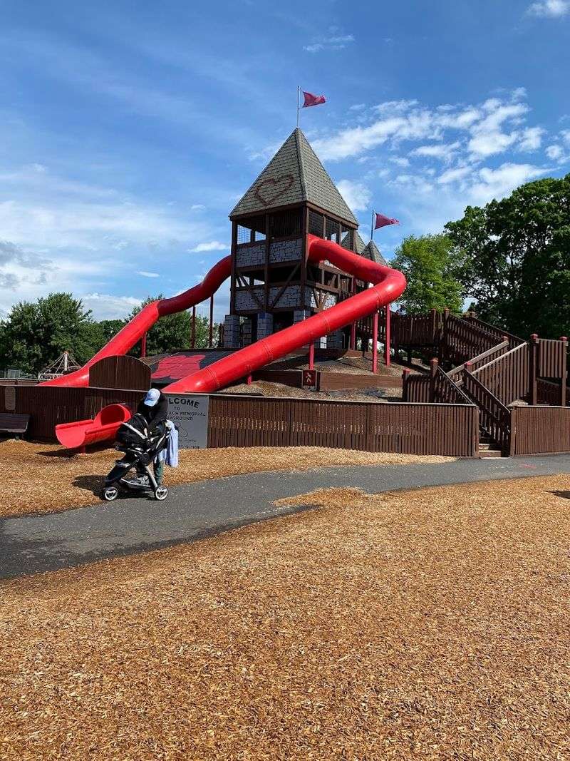 Manderach Memorial Playground