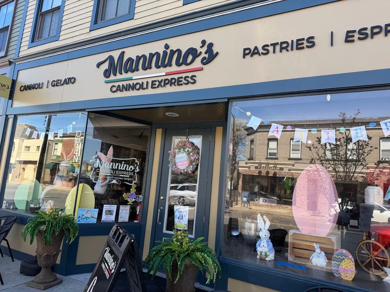 Mannino's Bakery