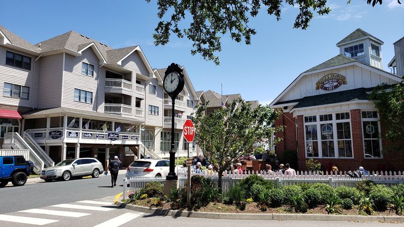 Manteo