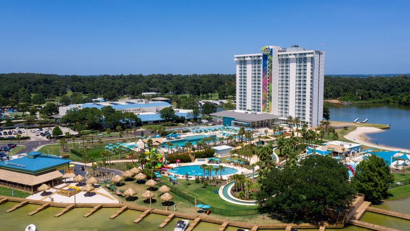 Margaritaville Lake Resort (Montgomery) Margaritaville Lake Resort (Montgomery)