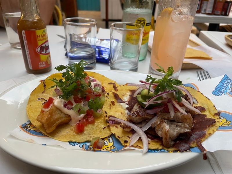 Mariscos El Submarino