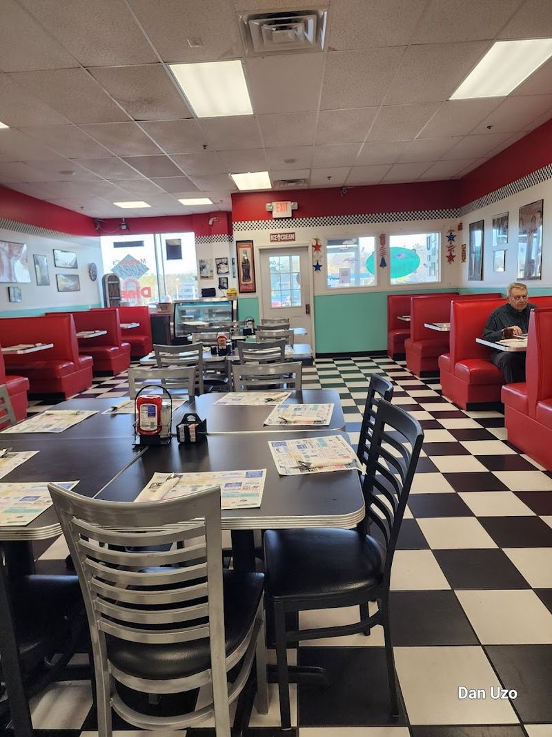 Martucci’s Flashback Diner - Whiting Martucci’s Flashback Diner - Whiting