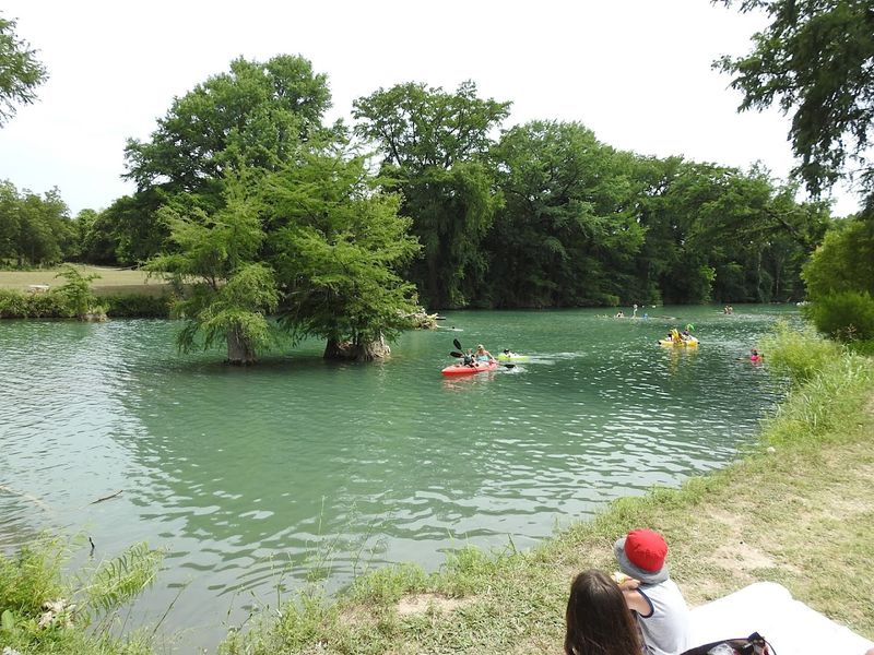 Medina River: Natural Beauty and Outdoor Adventure
