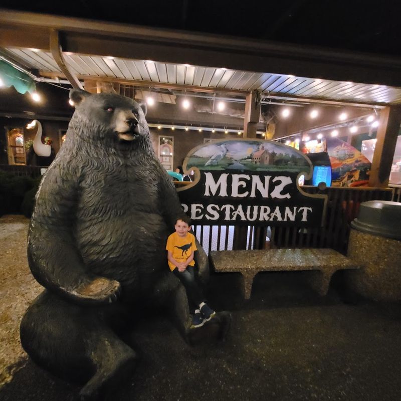 Menz Restaurant & Bar — Rio Grande/Wildwood