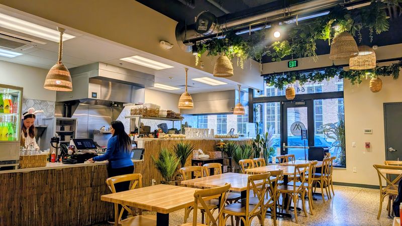 Mezkla Taqueria