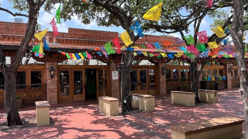 Mi Tierra Café y Panadería (San Antonio) Mi Tierra Café y Panadería (San Antonio)