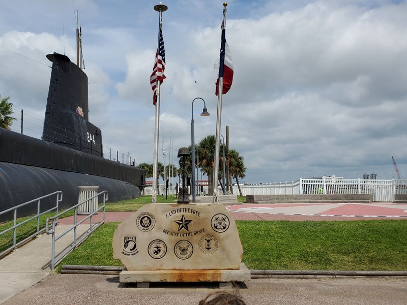Moments of Remembrance and Community
