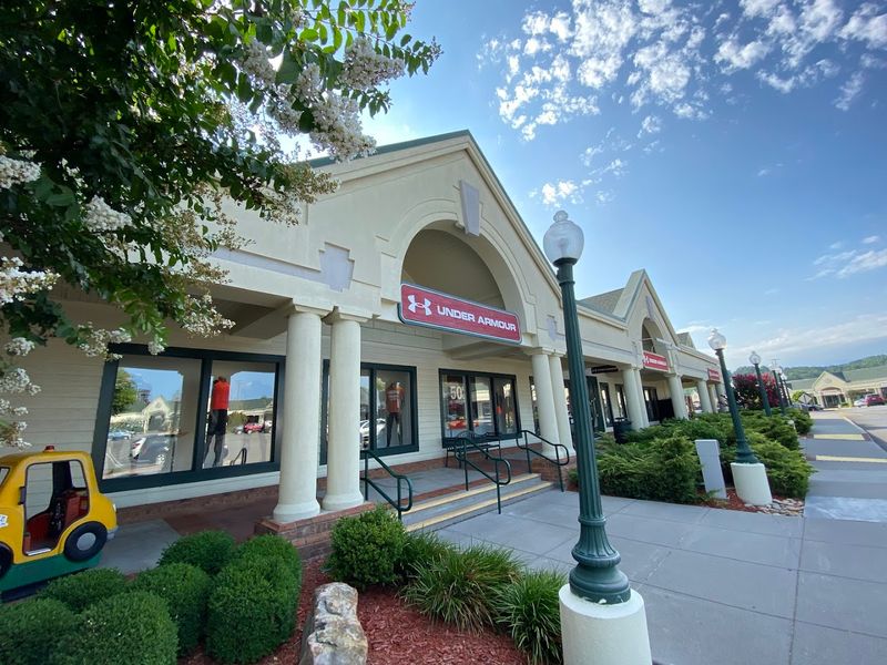 More Than Just Bargain Hunting: Why Tanger Outlets Sevierville Feels Like A Full-Day Trip More Than Just Bargain Hunting: Why Tanger Outlets Sevierville Feels Like A Full-Day Trip