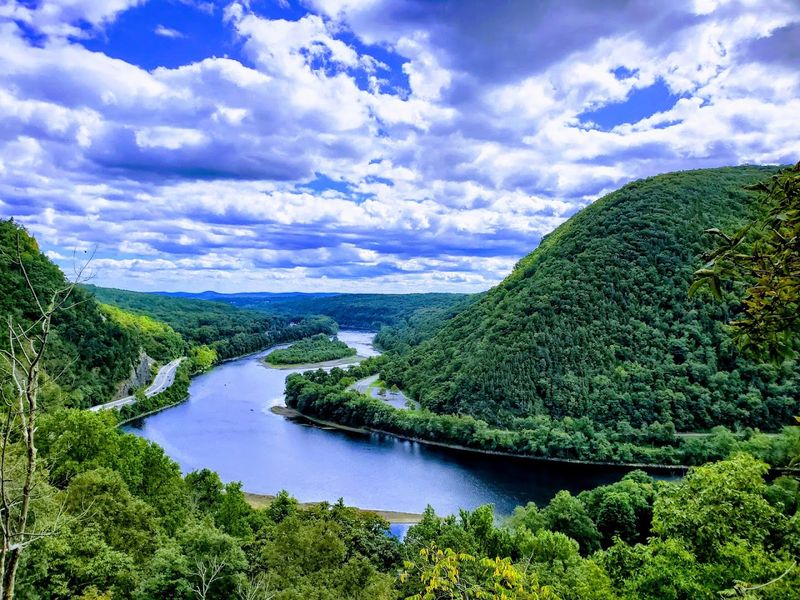 Mount Tammany via Delaware Water Gap Mount Tammany via Delaware Water Gap