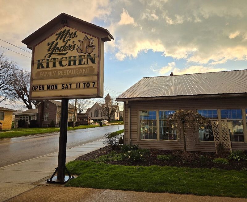 Mrs. Yoder’s Kitchen, Mt. Hope
