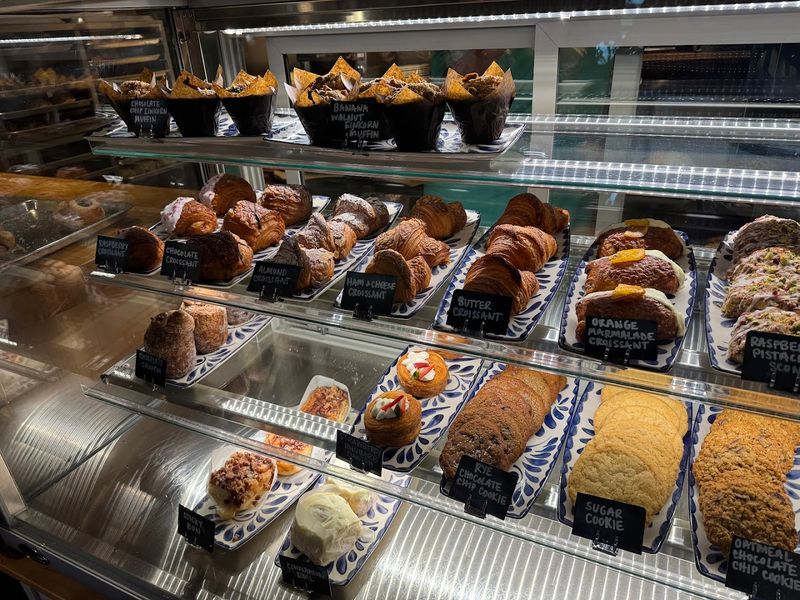Niedlov's Bakery & Cafe — Chattanooga