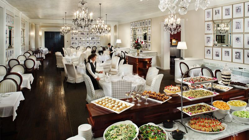 On-Site Dining Gives The Weekend A Resort Feel On-Site Dining Gives The Weekend A Resort Feel