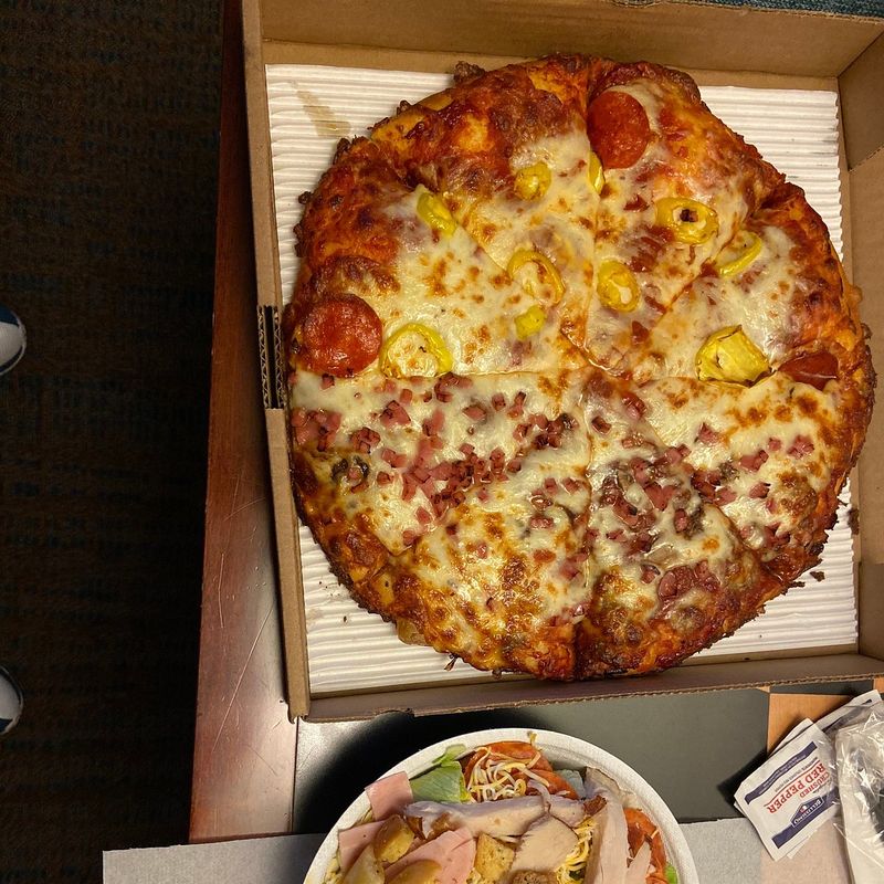 Original Gino’s Pizza, Maumee