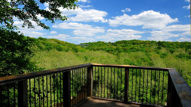 Overlook Trail at Cascade Valley Metro Park, Akron