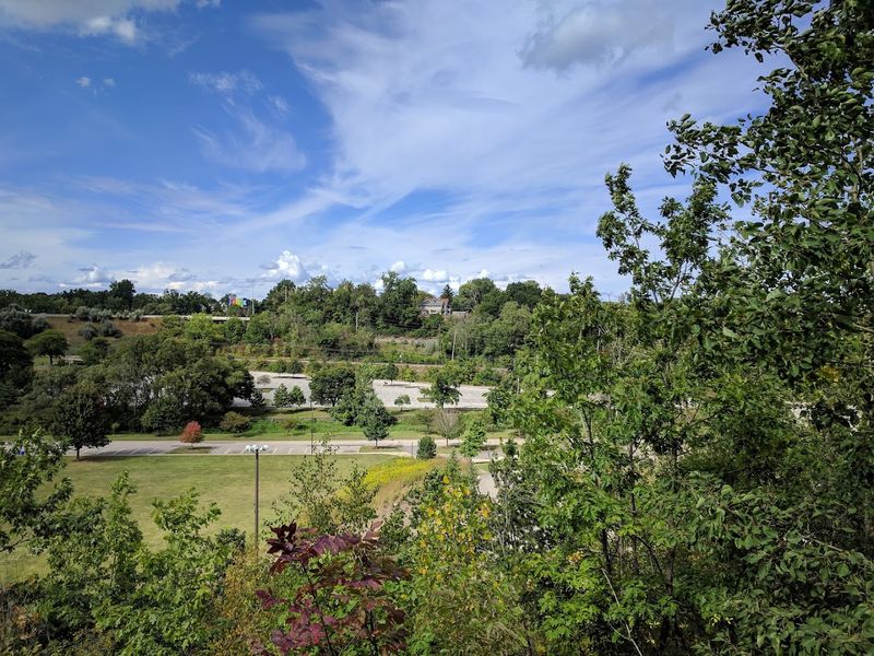 Overlook and Views of the Zoo Valley