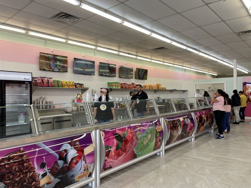 Paleteria La Super (Dallas) Paleteria La Super (Dallas)
