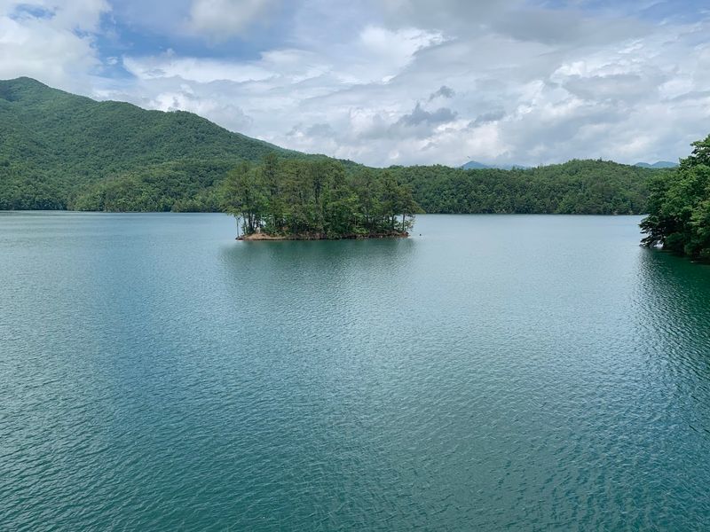 Panther Creek Beach, Fontana Lake, Fontana Dam Panther Creek Beach, Fontana Lake, Fontana Dam