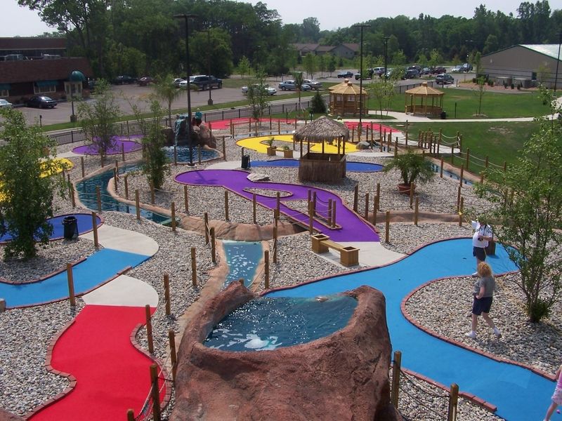 Paradise Park (Novi) Paradise Park (Novi)