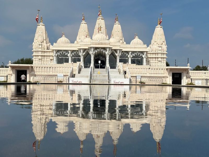 Peaceful Atmosphere Perfect for Meditation and Reflection Peaceful Atmosphere Perfect for Meditation and Reflection