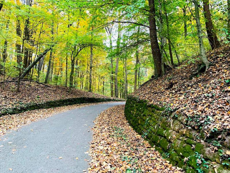 Percy Warner Ridgeline Trail — Nashville Percy Warner Ridgeline Trail — Nashville